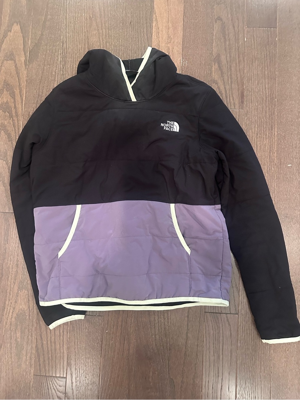 The North Face Women’s Black & Lavender Crewneck Pullover